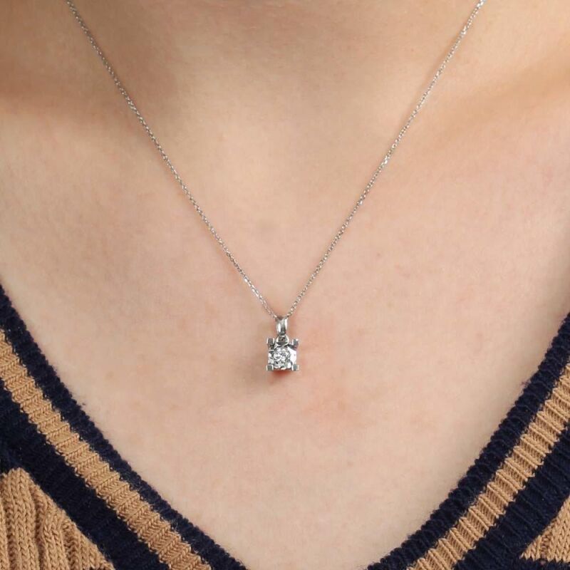 0.15 Karat Efektli Pırlanta Tektaş Kolye - IDL Sertifikalı - 2