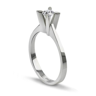 0.20 Karat HRD Sertifikalı Pırlanta Tektaş Yüzük - 2