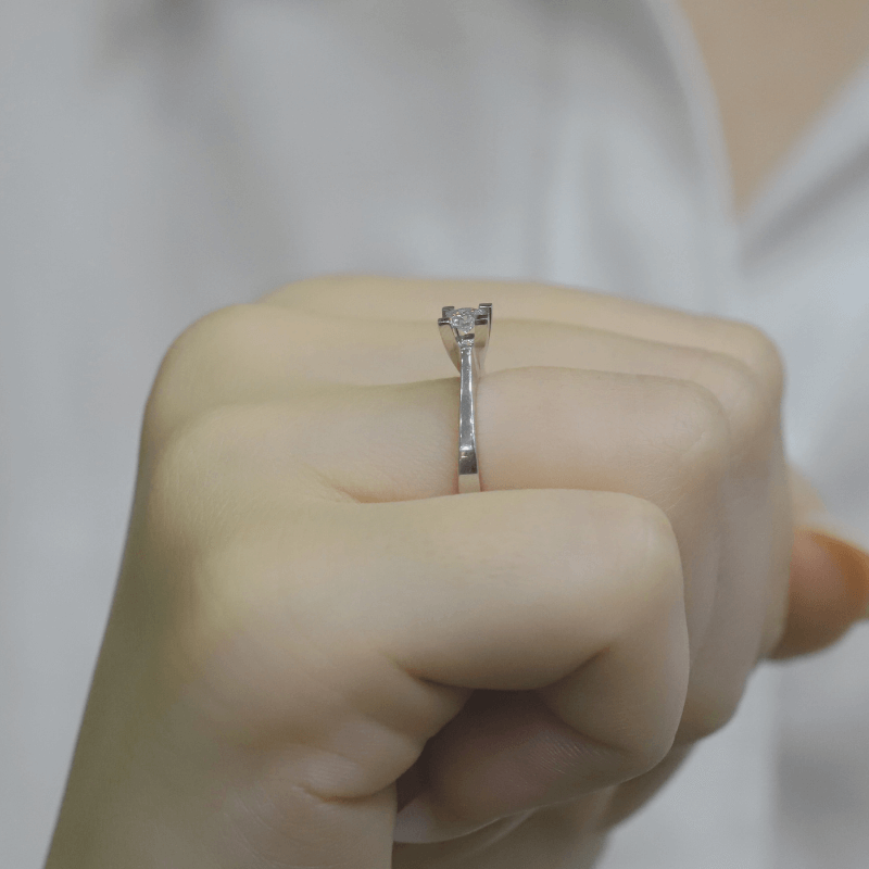 0.23 Karat Pırlanta Tektaş Yüzük - IDL Sertifikalı - 4