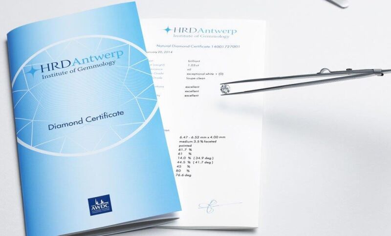 0.24 Karat HRD Sertifikalı Pırlanta Tektaş Yüzük - 7
