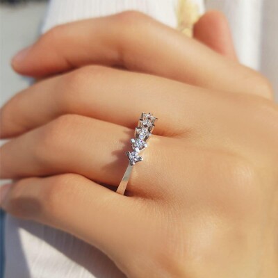 0.25 Karat Pırlanta Beştaş Yüzük - IDL Sertifikalı - 4