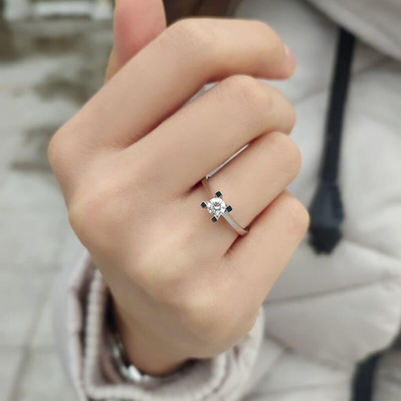 0.30 Karat HRD Sertifikalı Pırlanta Tektaş Yüzük - 3