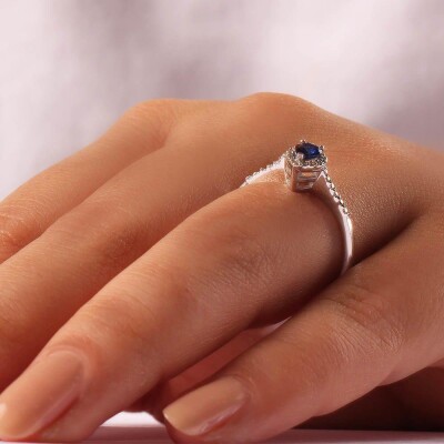 0.44 Karat Pırlanta Safir Yüzük - IDL Sertifikalı - 3