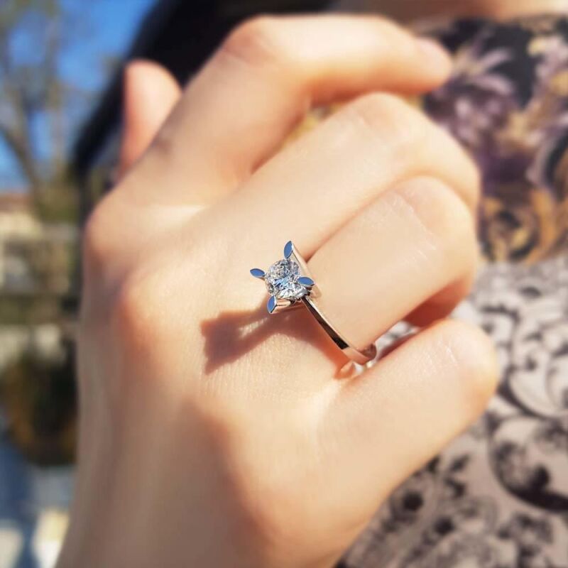 0.70 Karat Pırlanta Tektaş Yüzük - IDL Sertifikalı - 4