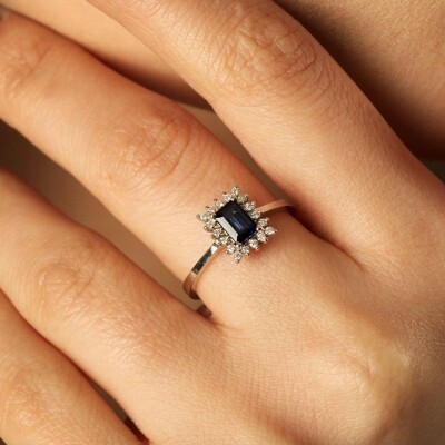 0.80 Karat Pırlanta Safir Yüzük - IDL Sertifikalı - 3