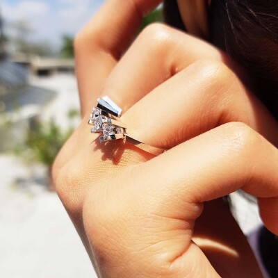 1.00 Karat Pırlanta Beştaş Yüzük - IDL Sertifikalı - 4