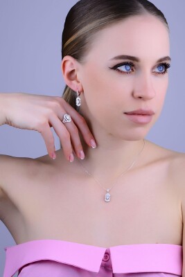 1.06 Karat Pırlanta Baget Küpe - IDL Sertifikalı - 2